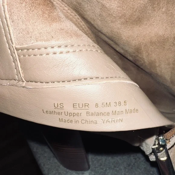 Sam Edelman Tan Suede Leather Yarn Peep Toe Ankle Booties women's size 8.5 - Picture 7 of 8